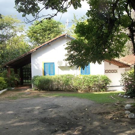 Pousada Ype Amarelo Itatiaia  Exterior foto
